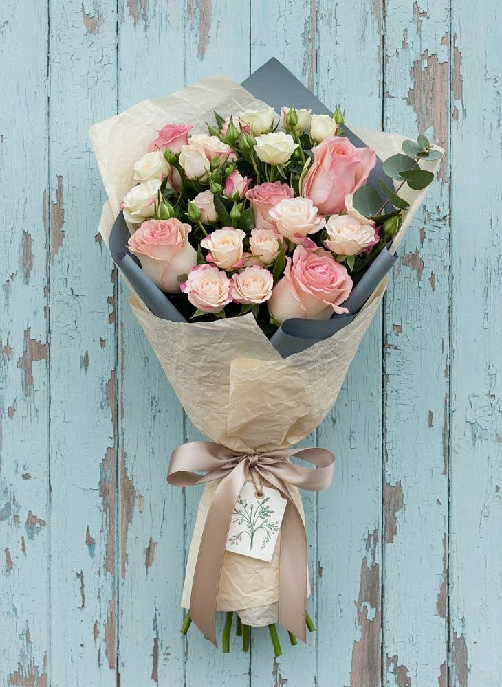 Букет цветов из: Розы в Кумертау