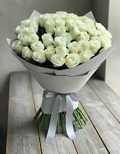 Букет 35 Белых роз в Кумертау