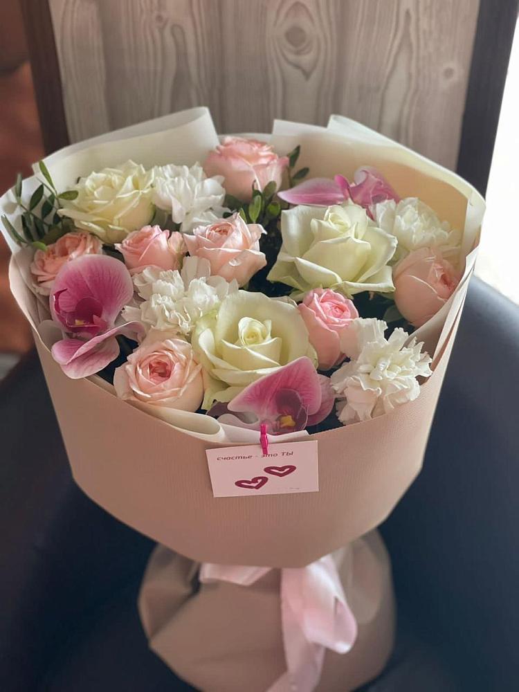 Букет цветов из: Орхидеи, Розы и Гвоздики в Кумертау