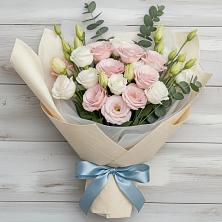 Букет цветов из:  Лизиантусы в Кумертау