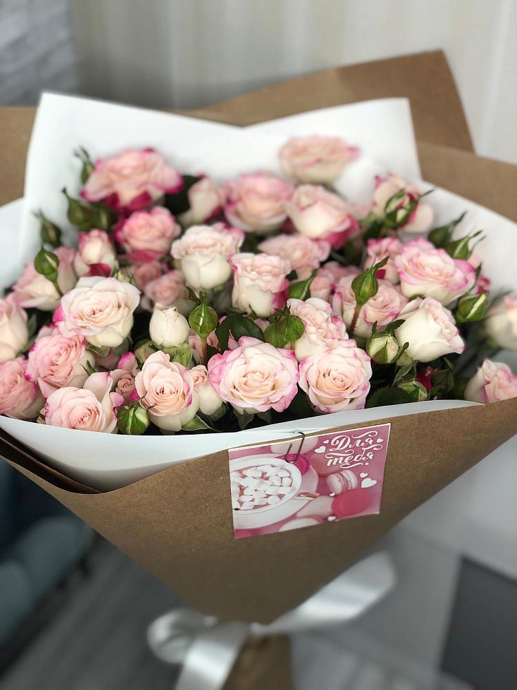 Букет цветов из: Розы в Кумертау