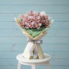 Букет цветов из:  Орхидеи и Розы #REPLACE_PRED# Кумертау