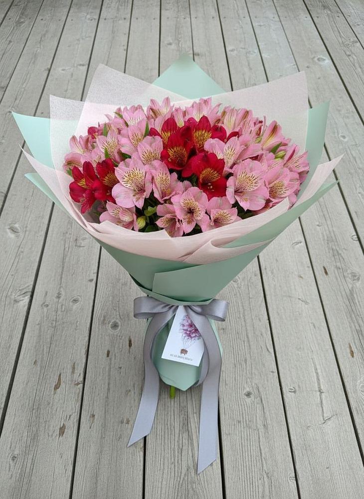 Букет цветов из: Альстромерии в Кумертау