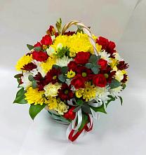 Цветочная композиция из Хризантемы и Розы в корзине в Кумертау