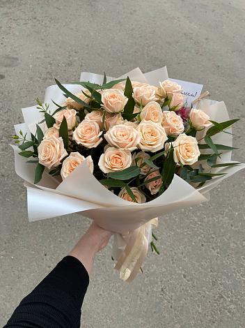 Букет Кремовые розы Латте в Кумертау