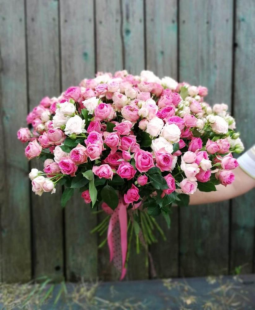 Букет Розовые кустовые розы Натали и Лав Лидия в Кумертау